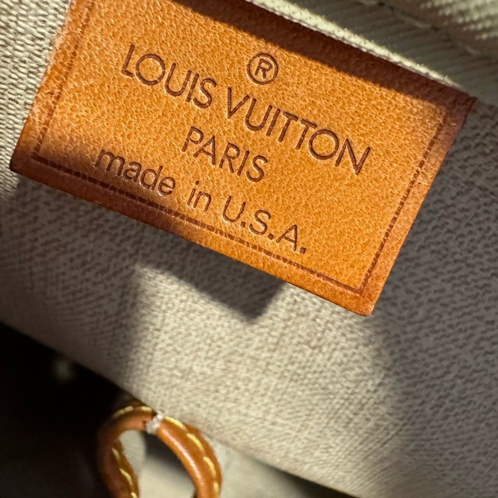 LOUIS VUITTON MONOGRAN TROUVILLE IN EUC - Picture 10 of 13